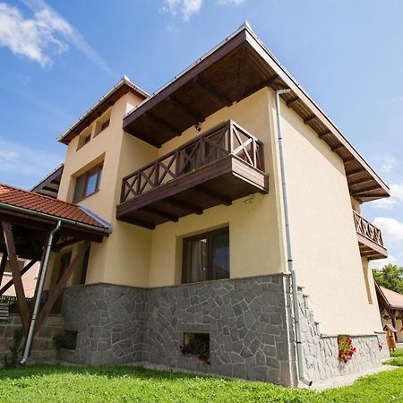 Vila Anna Malnas Bai Exterior foto